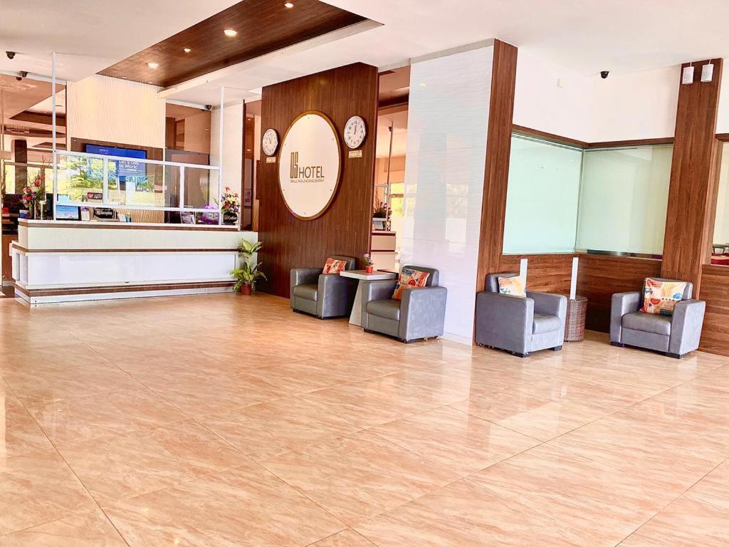 Os Hotel Tanjung Uncang Sagulung Exterior foto
